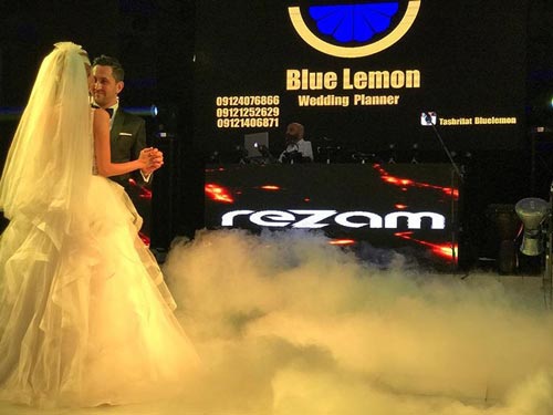  blue lemon wedding ceremony 